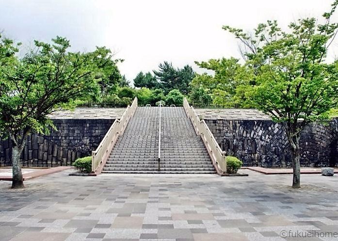 白水大池公園 白水大池公園から徒歩8分